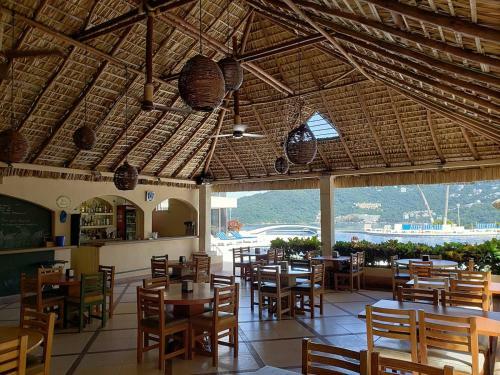 Apartamento 2br. Acapulco Diamante.