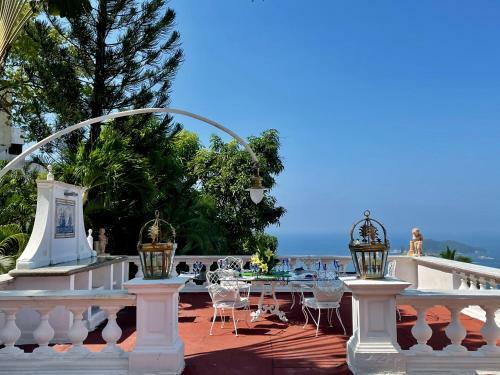Villa Jade Luxury Full Service Staff Villa