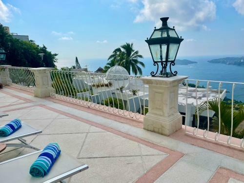 Villa Jade Luxury Full Service Staff Villa