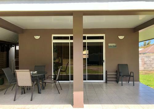 Hostal Lokai House