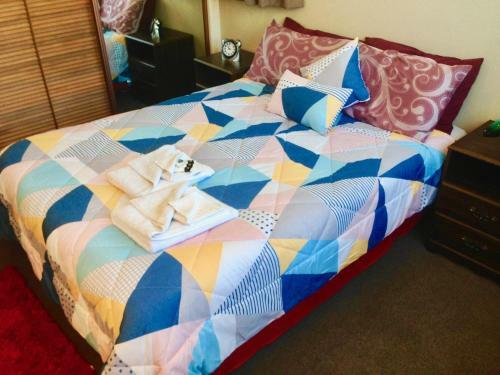 Hostal Big & Bright Guest House