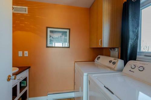 Spa, Sauna Et Foyer : Le Phare de Baie-saint-paul