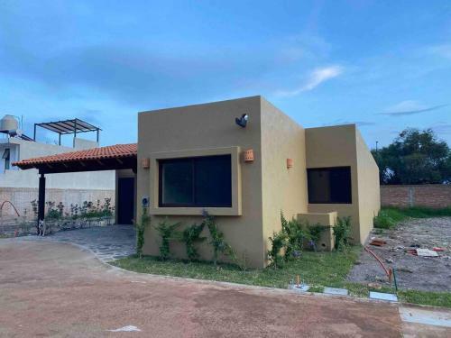 Casa En Ajijic Con Terraza, Chimenea, Internet.