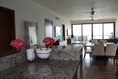 New Luxury Beachfront Penthouse