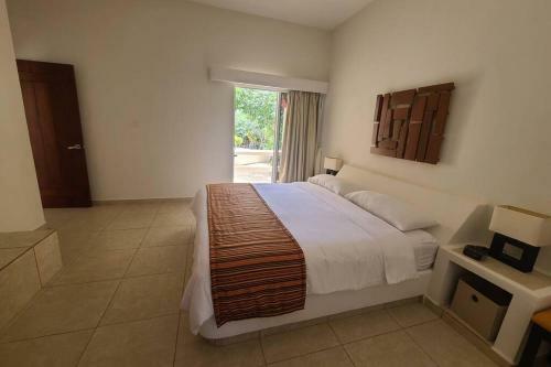 Grand Sirenis Villa- Private Pool 6br/5bth-beach