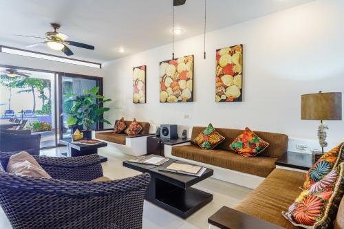 Bellamar! Incredible Beach Front Villa! Accept Events