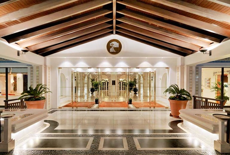 Pine Cliffs Hotel, A Luxury Collection Resort