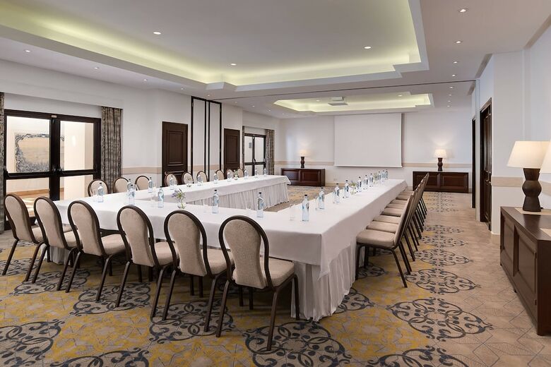 Pine Cliffs Hotel, A Luxury Collection Resort