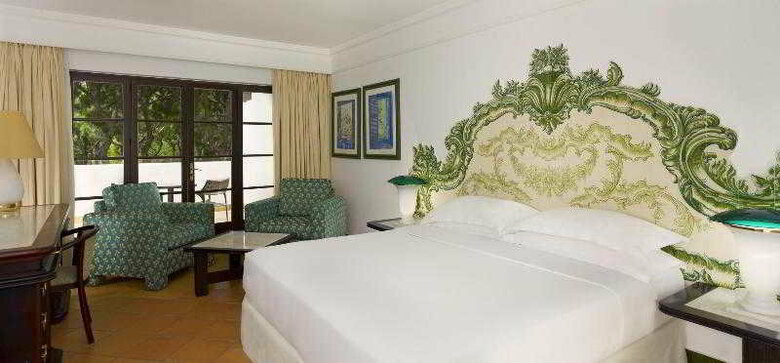 Pine Cliffs Hotel, A Luxury Collection Resort