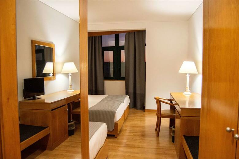 Hotel TRYP Montijo Parque