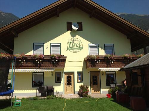 Hostal Landhaus Tirol