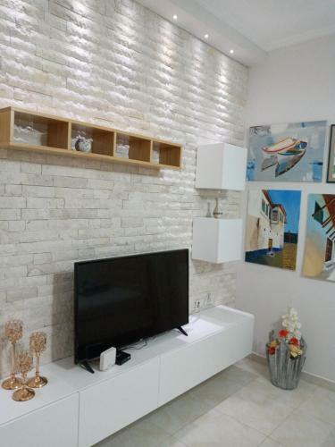 Unejs Apartment
