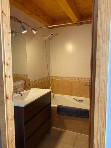Apartamento Acogedora Buardilla Duplex 6 Pax