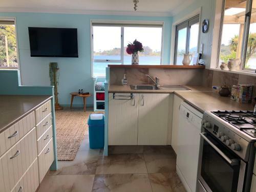 Butterfield Beach House Car Available