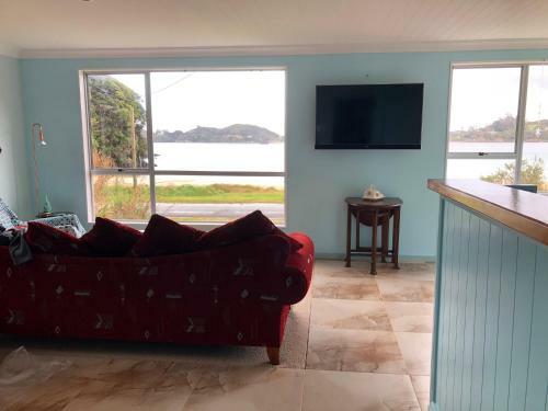 Butterfield Beach House Car Available