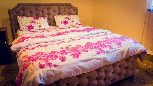 Hostal Amoj B&B And Guest House