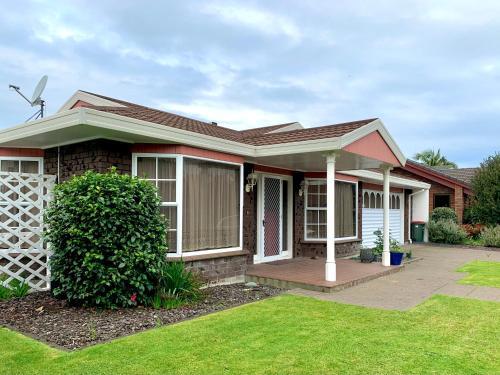 Villa Cosy House In North Hamilton Nz