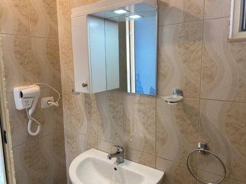 Golden Beach Apartments