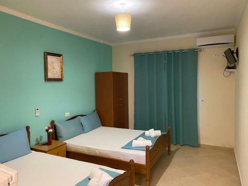 Golden Beach Apartments
