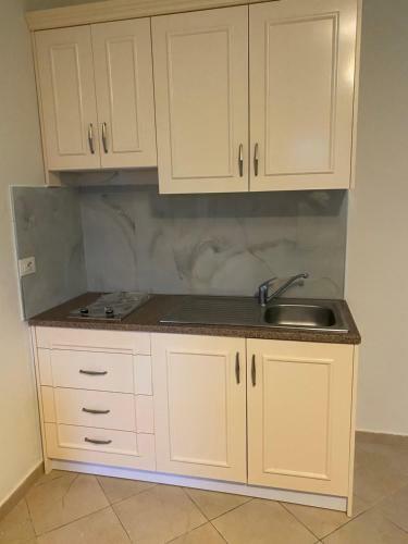 Golden Beach Apartments
