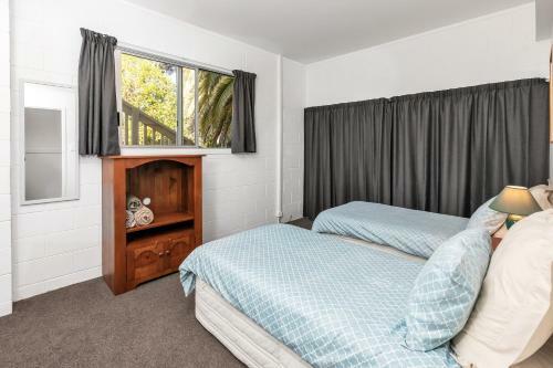 Haruru Drift - Haruru Falls Downstairs Holiday Unit