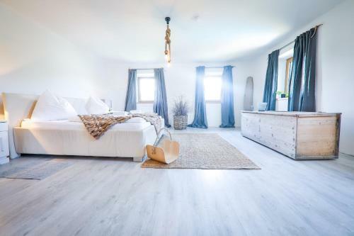 Wiesengut , Alleinstehende, Deteched, Austrian Style, Villa Mit Pool