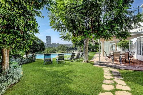 Villa Casa Rio Real Marbella