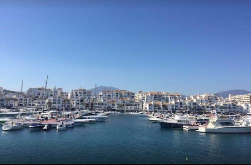 Great Located Apartment In Puerto Banus Harbour