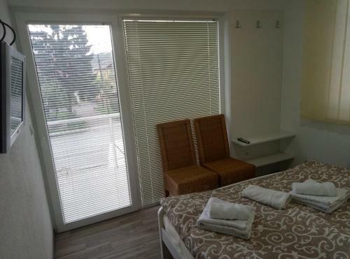 Hostal Apartments&rooms Mido