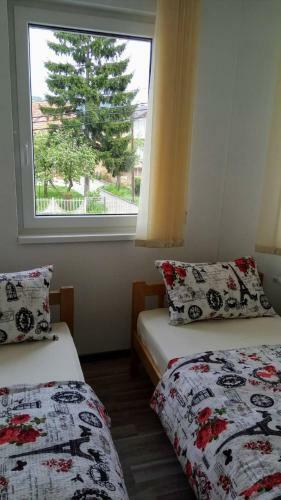 Hostal Apartments&rooms Mido