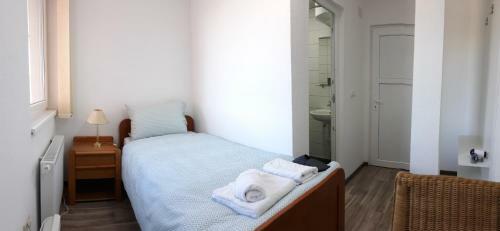 Hostal Apartments&rooms Mido