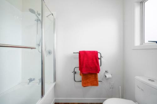 Sand Dune Serenity - Himatangi Beach Holiday Home