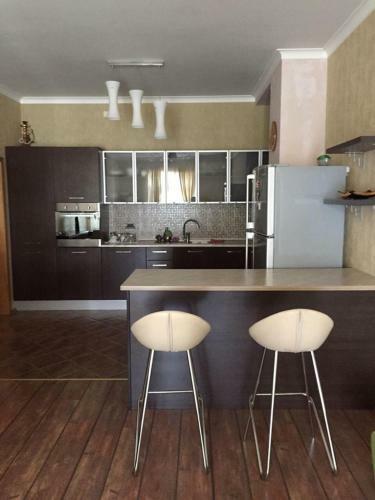 Hatai Avenue 38 Apartment