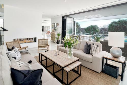 Vlg-modern 5 Bedroom Villa Close To Beach