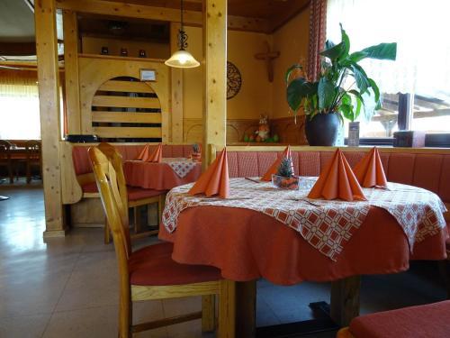 Posada Gasthof Zum Flughafen