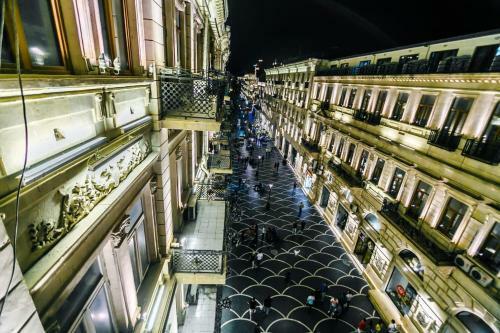 Apartment On Vip Nizami Street