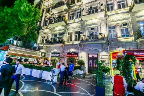 Apartment On Vip Nizami Street