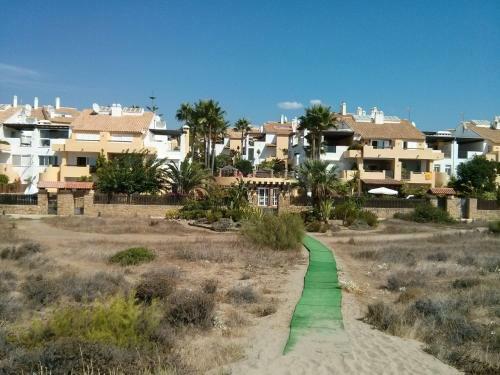 Beachfront Apartment Bahia De Marbella
