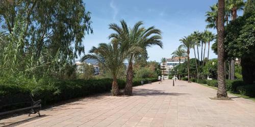 Apartamento Puerto Banus Second Line Beach With Private Parking And Pool