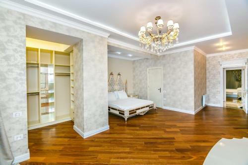Nizami Street Vip Apartment