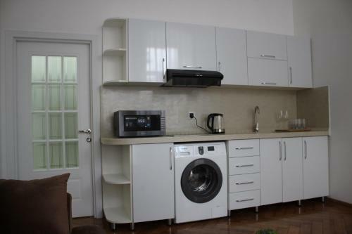 Central Baku New Apartment