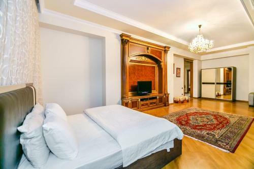 Apartment On Nergiz Mall