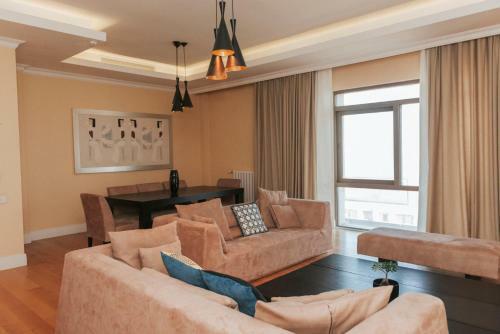 Central Deluxe Apartments