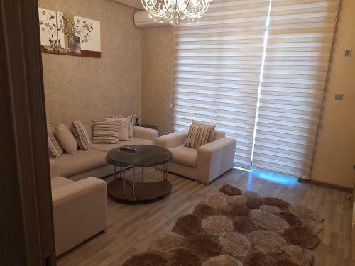 Best Maiden Tower Apartment