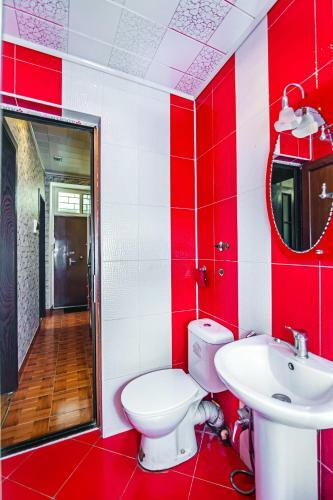 Apartment At Nizami Street