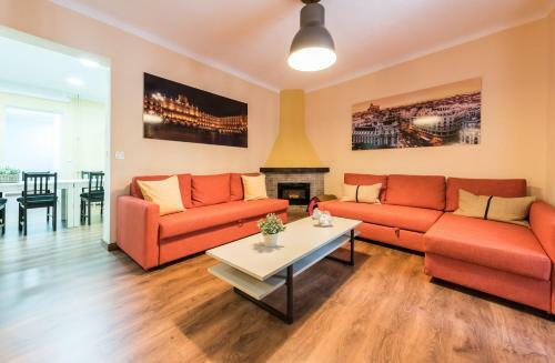 Grand Apartment La Latina