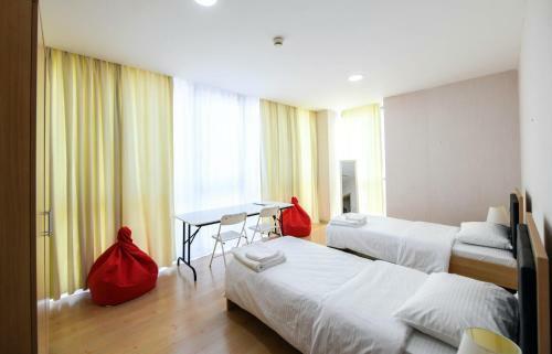 Sport Plaza Hotel & Apartments