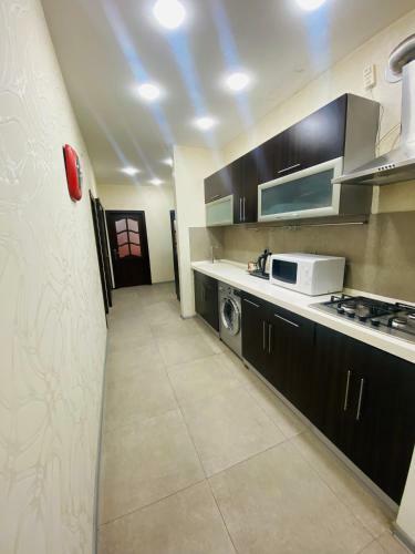 Boulevard Apartment By Baku Housing