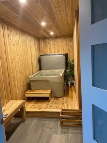 Diamond Mountain Sleep & Spa Suite