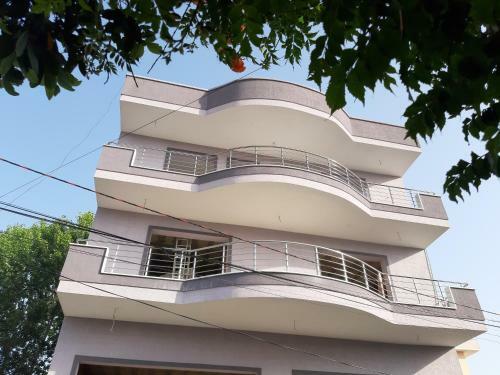 Hostal Guest House Pura